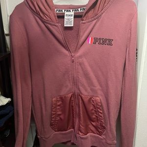 PINK sweater! Basically brand new, NEVER WORN before. 💓